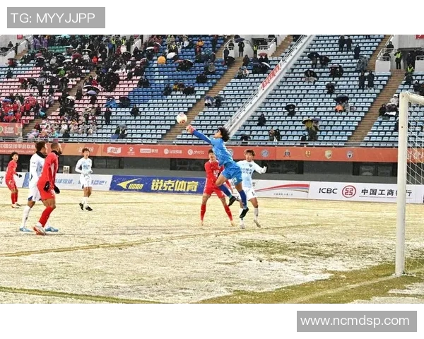 与足球明星亲密接触的机会让你体验不一样的足球魅力和激情