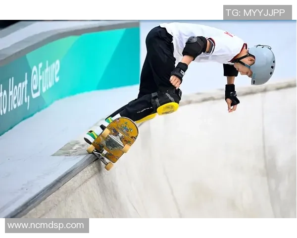 上海滑板队在全国滑板节奏排名中创历史新高展现实力与风采 上海滑板队在全国滑板节奏排名中创历史新高展现实力与风采