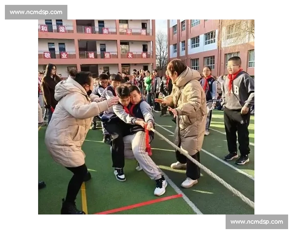 一次拔河比赛中的团结与奋斗精神展现