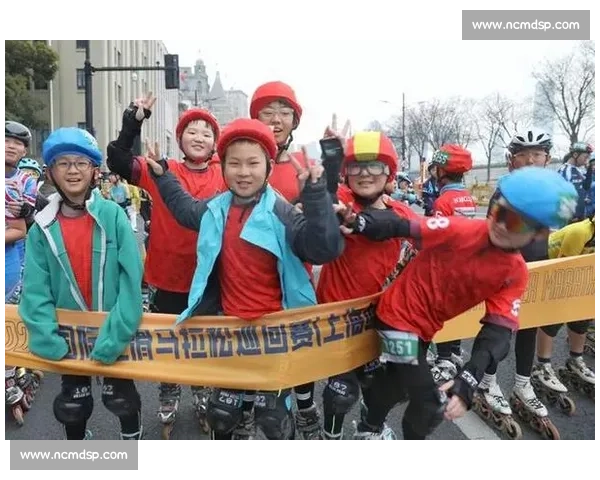 上海国际马拉松赛事激情上演 各国选手同场竞技挑战极限 上海国际马拉松赛事激情上演 各国选手同场竞技挑战极限